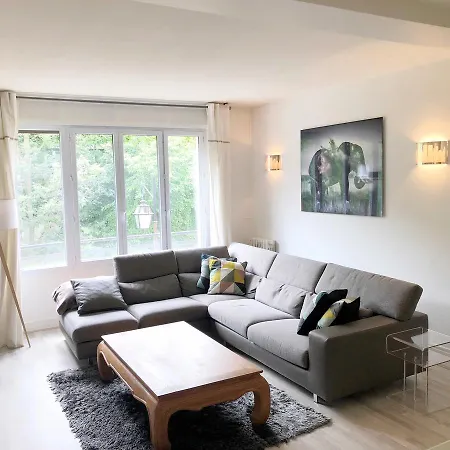 Apartamento Victor Daix - *